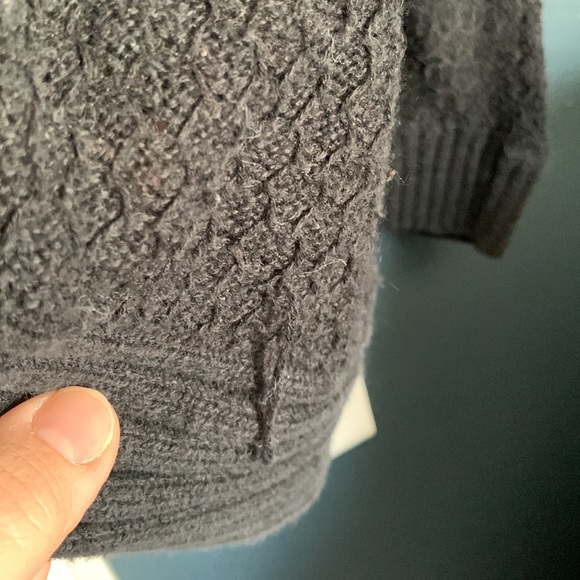 Maurice’s cardigan - Picture 2 of 4